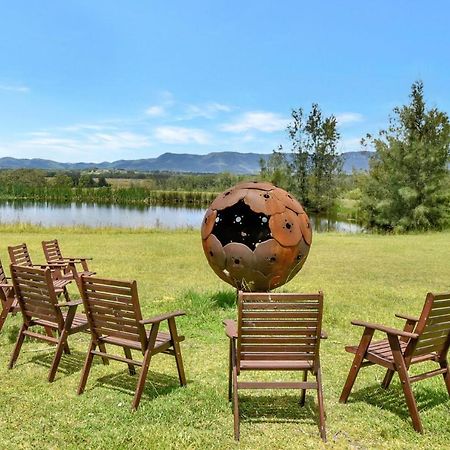 Silver Springs 6Br Luxury Homestead Rothbury Εξωτερικό φωτογραφία